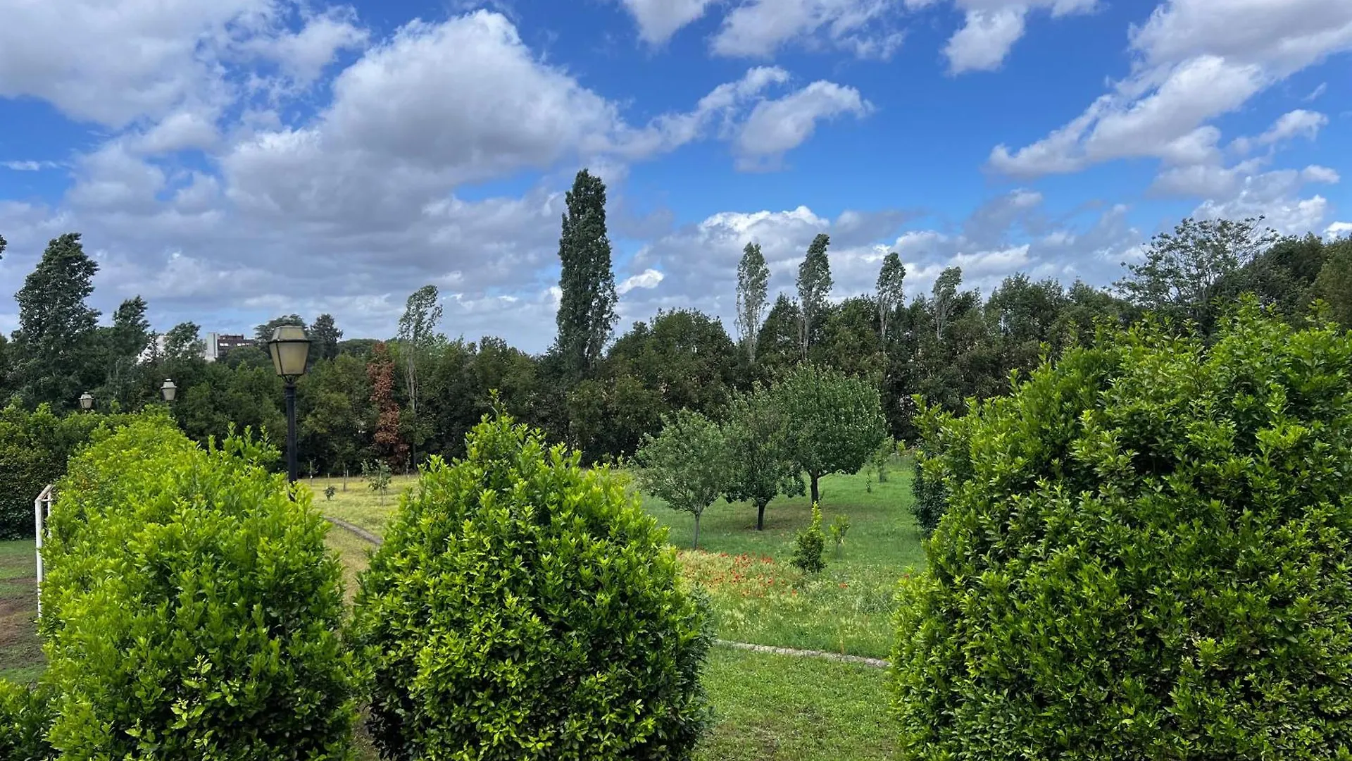 Villa Bovari - Appia Antica Rome 0*,